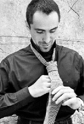 Demian Bichir,Corbata 1