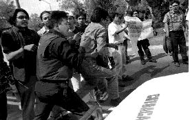 desalojo-paristas-bloqueo