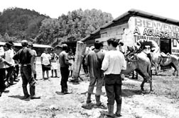 zapatistas-morelia-chis-1-jpg