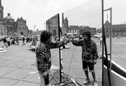 indigente-espejo-zocalo-1-jpg