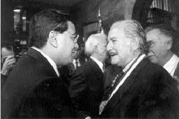 Pablo Salazar Mendigucha, Carlos Fuentes y Carlos Payn Velver, en el Senado de la Repblica, donde fue galardonado el escritor