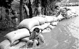 VILLAH-NINOS-AGUA-JPG