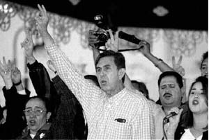 Cuauhtmoc Crdenas Solrzano durante el mitin en la plaza de armas de Ciudad Jurez, Chihuahua n Foto: Duilio Rodrguez/Archivo 
