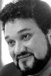 El tenor Ramn Vargas, quien hace siete aos supli a Luciano Pavarotti en el Metropolitan Opera House n Foto: Omar Meneses