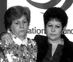 n Vctima de maltrato y abandono muere una mujer de la tercera edad
Abusan de ancianos en asilo de la Narvarte 
n Los internos son amarrados a sillas n Sufren condiciones infrahumanas en el centro de asistencia 
