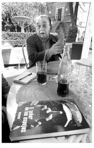 vazquez-manuel-escritor-1-jpg