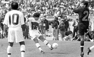 hugo-sanchez-pumas-futbol-jpg