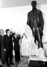 robles-rosario-devela-masaryk-j