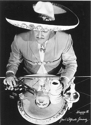 Ťjose-alfredo-jimenez-pisto