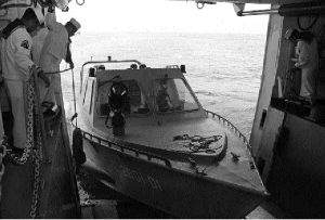 lancha-interceptora-marina-