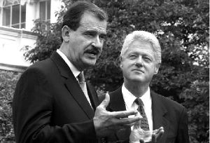 fox-clinton-casa-blanca-3-j