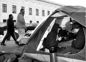 POLITICS_ELECTION_SUPREME_EVO