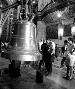 Ťvc-catedral-campana-jpeg