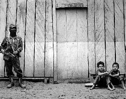 chiapas-soldados-nios-jpg