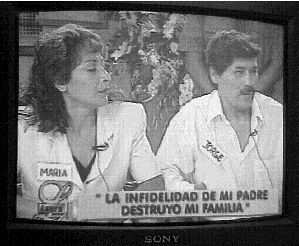 talk-show-paneles-tv-2-jpg