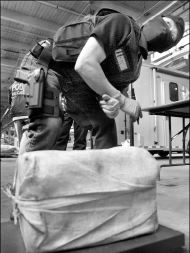 CRIME_SMUGGLING_DRUGS-31