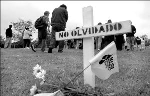 immigrant_graves_a02