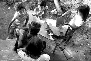 *colombia-nios-guerrilla-jpg