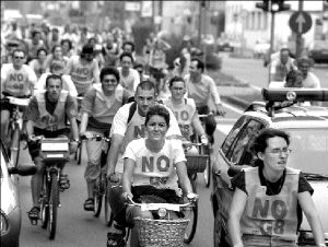 italy_g8_protest_ife