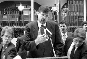 davidow_conf_1109fgh