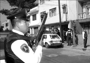 policia_asesinato_m7y