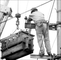 trabajadores_electricista