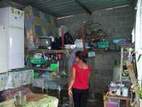 Pobladores de Boquerón, ranchería ubicada en la parte baja de Tabasco, regresaron a sus viviendas, y dicen que mantendrán sus pertenencias en tarimas, por temor a perderlas ante nuevas inundaciones    René Alberto López